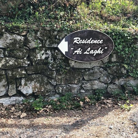 Residence Ai Laghi Temossi Bagian luar foto