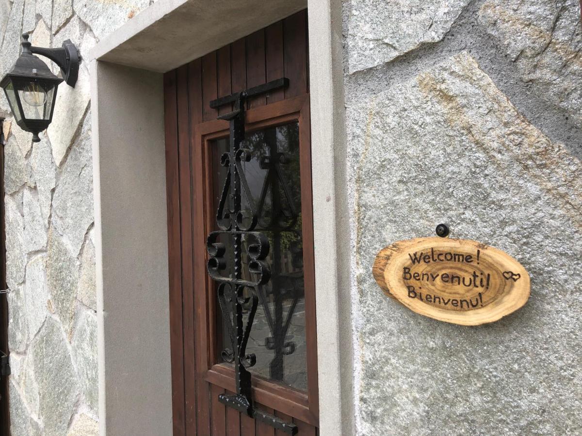 Residence Ai Laghi Temossi Bagian luar foto